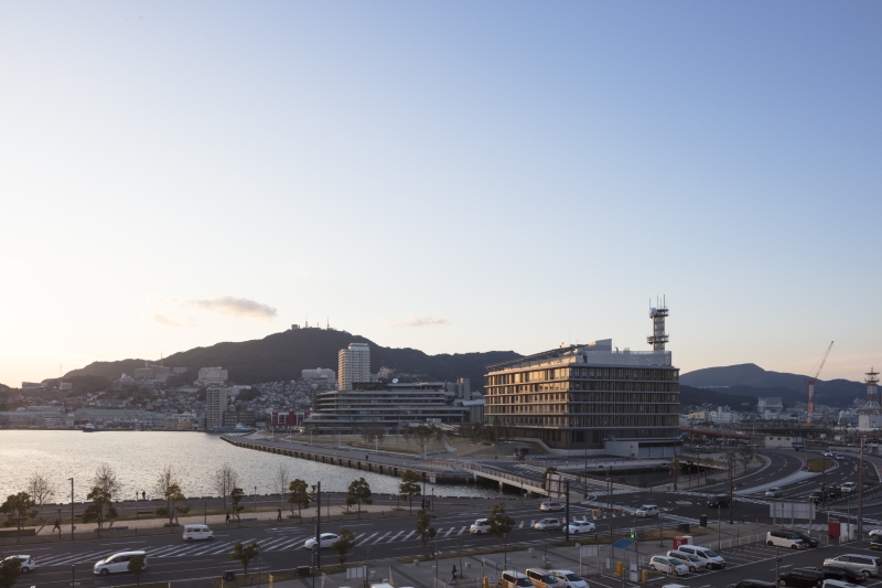 長崎県警察本部庁舎